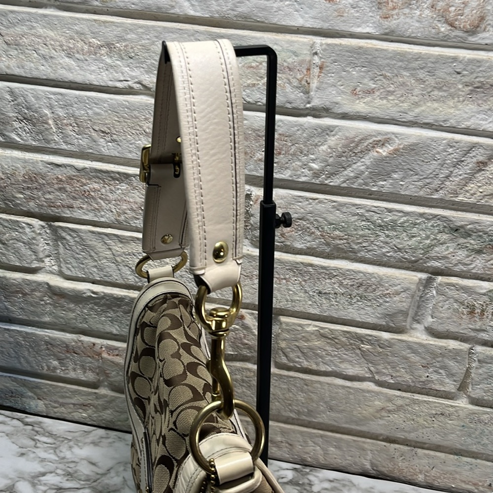 Coach Ltd Ed 65th Legacy White Khaki Sig C Rare and Very Clean. - Picture 4 of 16